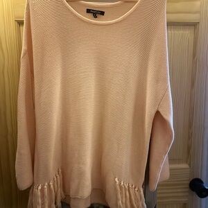 NWT Relativity Peach Sweater‎ with Fringe Hem